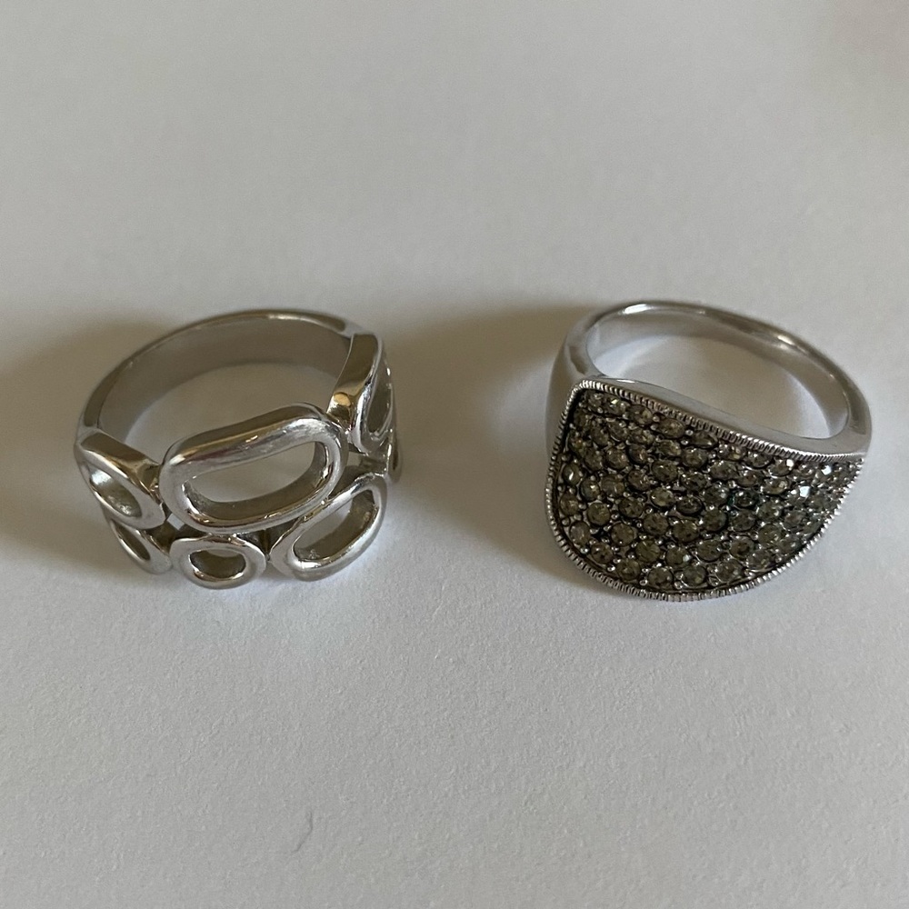 2 Lia Sophia Rings